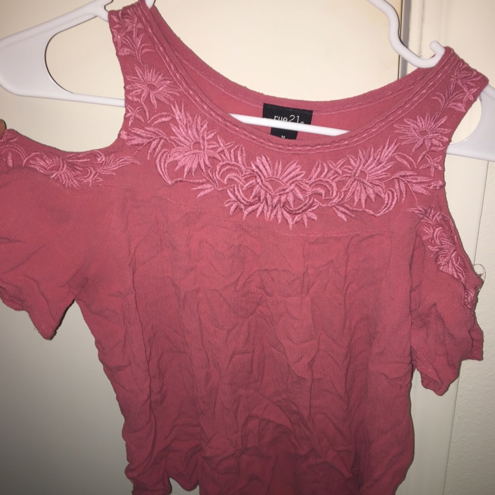 Rue 21 shirt
